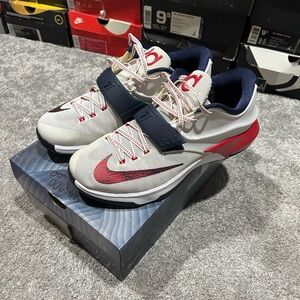 Nike KD VII “USA” Size 10.5